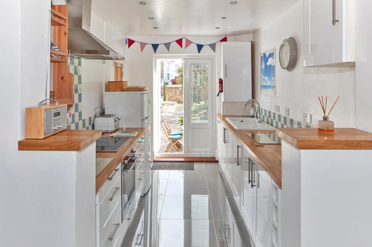 Spacious Coastal Cottage Close To Beach - Bailey Cottage Deal Extérieur photo