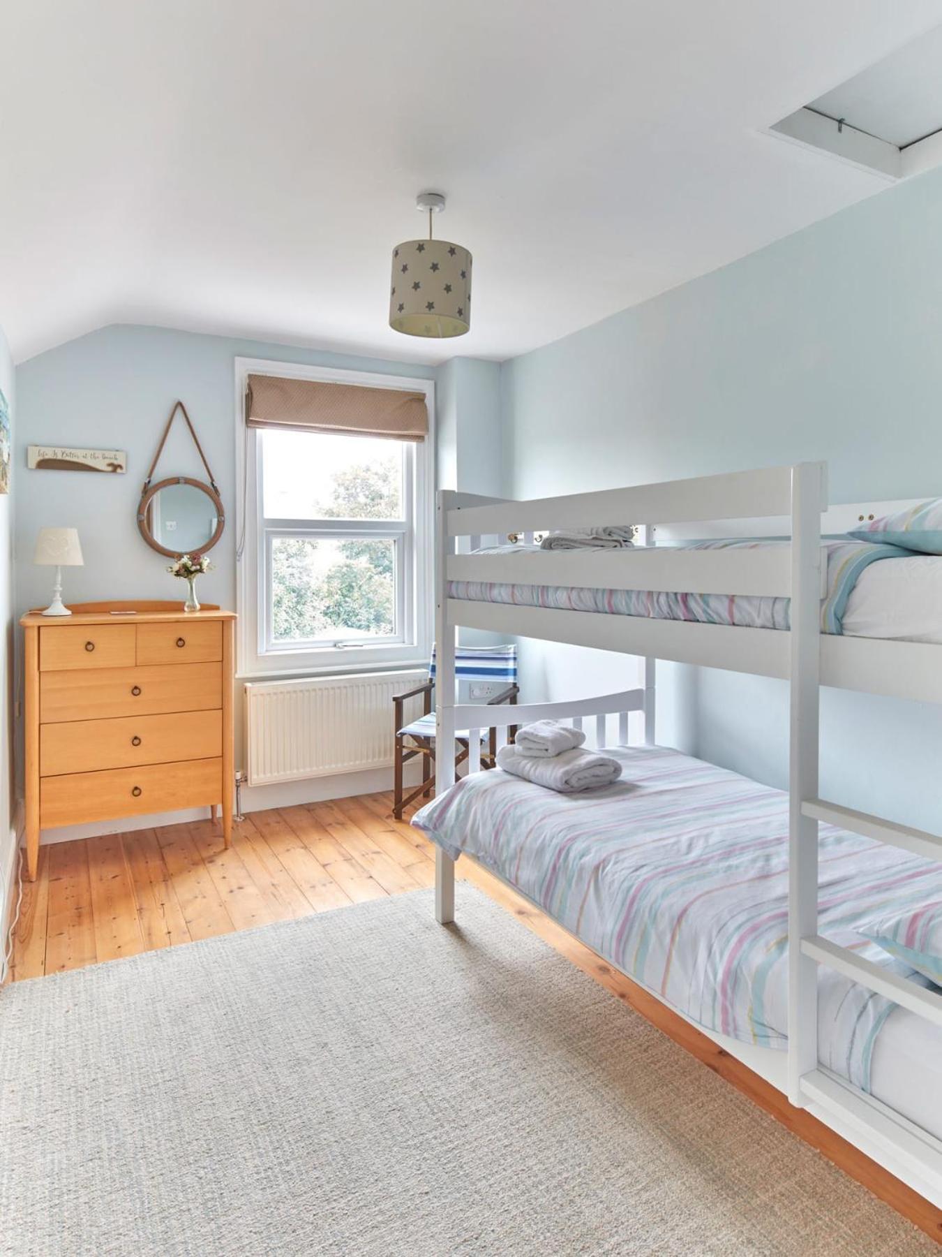 Spacious Coastal Cottage Close To Beach - Bailey Cottage Deal Extérieur photo